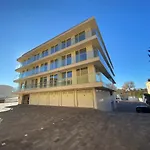 Panorama 4* 的里雅斯特