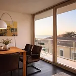 Panorama 公寓式酒店 的里雅斯特