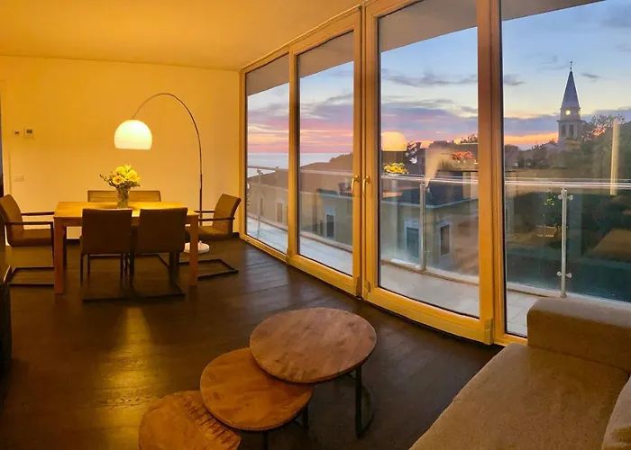 Aparthotel Panorama 4*